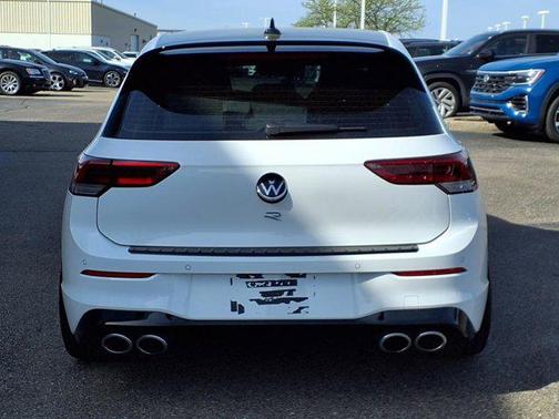 2024 Volkswagen Golf R 2.0T Manual