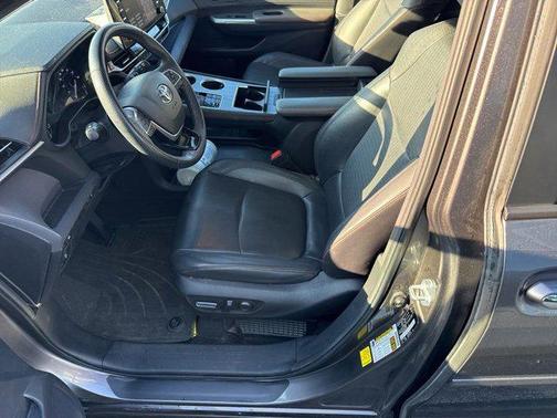 2022 Toyota Sienna XSE 7 Passenger
