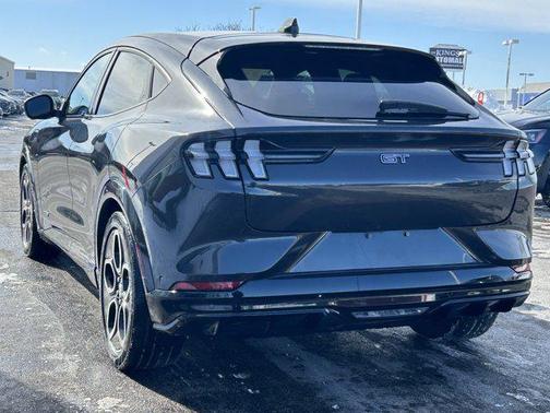 2022 Ford Mustang Mach-E GT