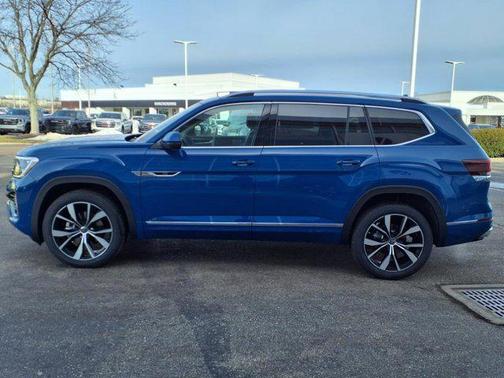 2025 Volkswagen Atlas 2.0T SEL Premium R-Line 4MOTION