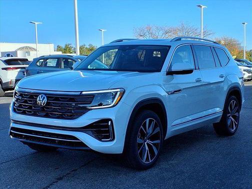 2026 Volkswagen Atlas 2.0T SEL Premium R-Line 4MOTION