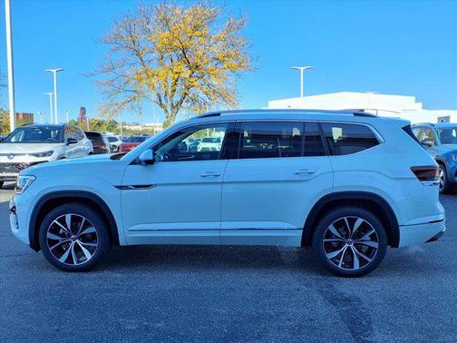 2026 Volkswagen Atlas 2.0T SEL Premium R-Line 4MOTION