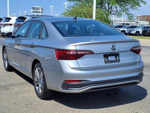 2022 Volkswagen Jetta 1.5T SE