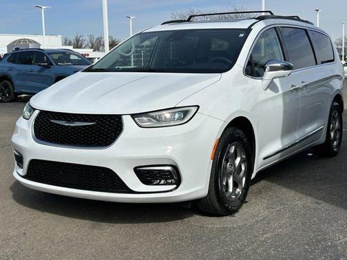 2022 Chrysler Pacifica Limited