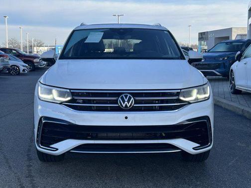 2024 Volkswagen Tiguan 2.0T SEL R-Line 4MOTION