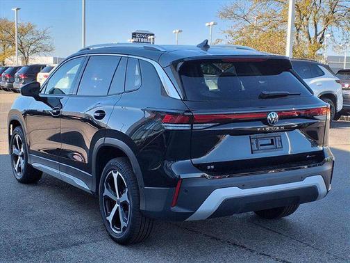 2025 Volkswagen Tiguan 2.0T SE 4MOTION