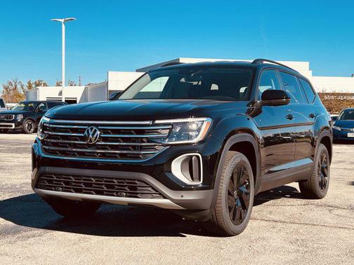 2026 Volkswagen Atlas 2.0T SE w/Technology 4MOTION
