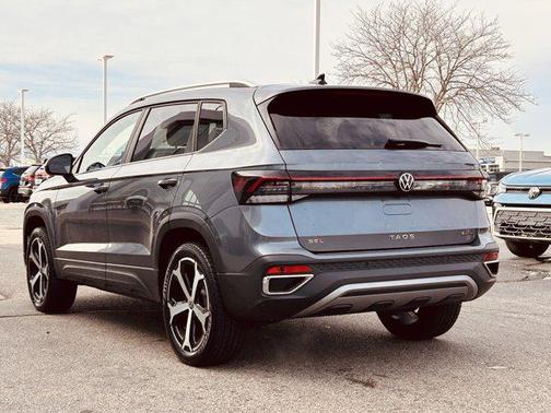 2025 Volkswagen Taos 1.5T SEL