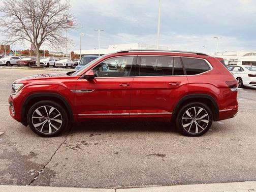 2025 Volkswagen Atlas 2.0T SEL Premium R-Line 4MOTION