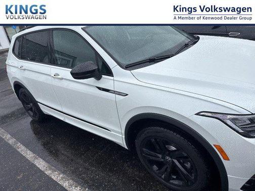 2024 Volkswagen Tiguan 2.0T SE R-Line Black