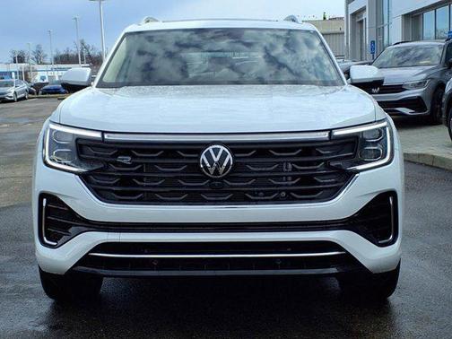 2025 Volkswagen Atlas 2.0T SEL Premium R-Line 4MOTION