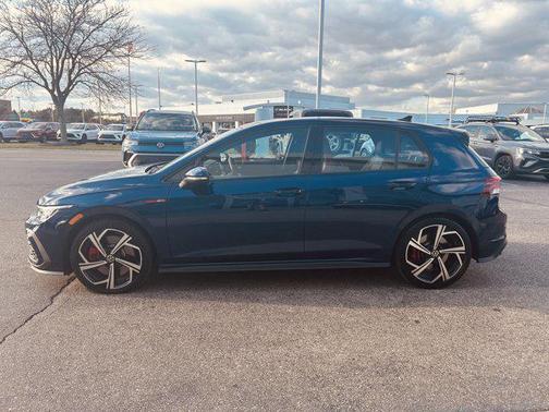 2024 Volkswagen Golf GTI 2.0T SE DSG