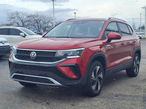 2024 Volkswagen Taos 1.5T SE