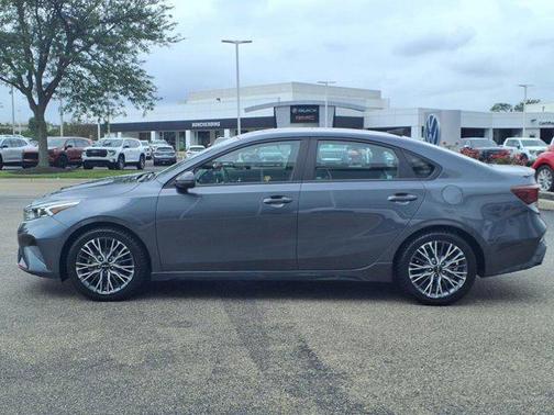 2022 Kia Forte GT-Line