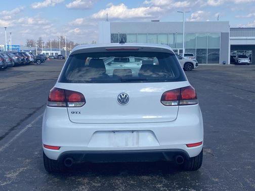 2014 Volkswagen GTI Wolfsburg Edition