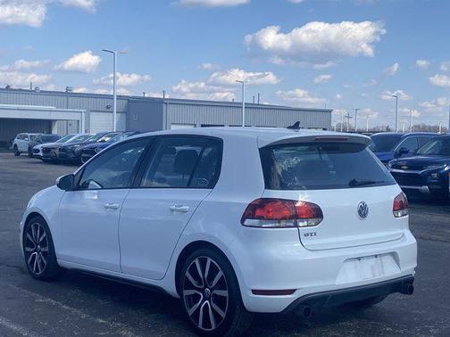 2014 Volkswagen GTI Wolfsburg Edition