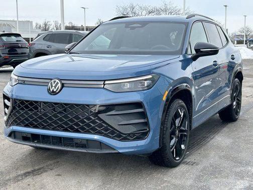Blue 2026 Volkswagen Tiguan 2.0T SE R-Line Black 4MOTION