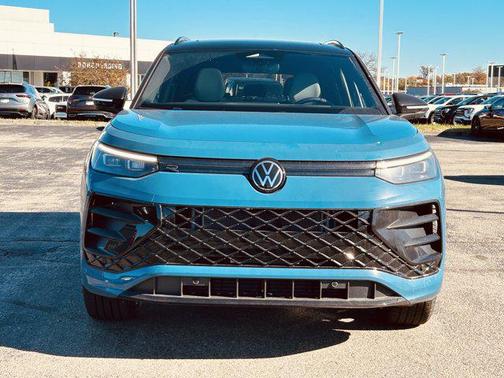 2026 Volkswagen Tiguan 2.0T SE R-Line Black 4MOTION