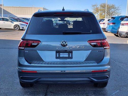 2024 Volkswagen Tiguan 2.0T SE 4MOTION