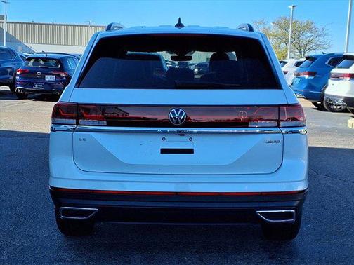 2026 Volkswagen Atlas 2.0T SE