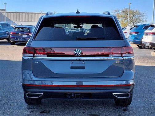 2026 Volkswagen Atlas 2.0T SE w/Technology 4MOTION