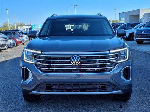 2026 Volkswagen Atlas 2.0T SE w/Technology 4MOTION