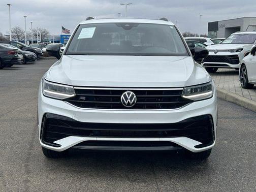 2022 Volkswagen Tiguan 2.0T SE R-Line Black 4MOTION
