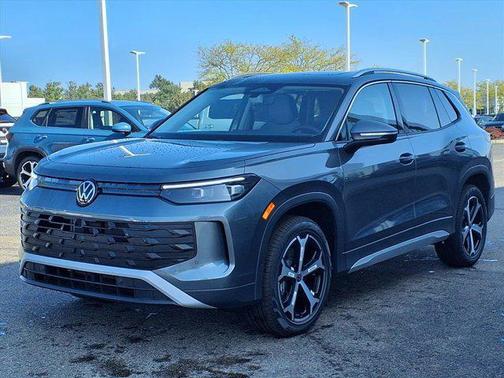 2025 Volkswagen Tiguan 2.0T SE 4MOTION