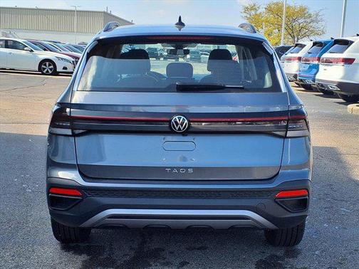 2025 Volkswagen Taos 1.5T S