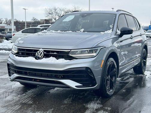 2023 Volkswagen Tiguan 2.0T SE R-Line Black 4MOTION