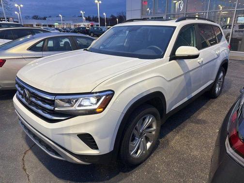 2023 Volkswagen Atlas 3.6L SE w/Technology