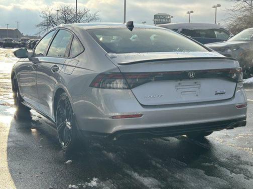 2023 Honda Accord Hybrid Sport-L