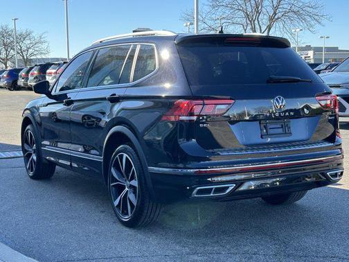 2022 Volkswagen Tiguan 2.0T SEL R-Line 4MOTION