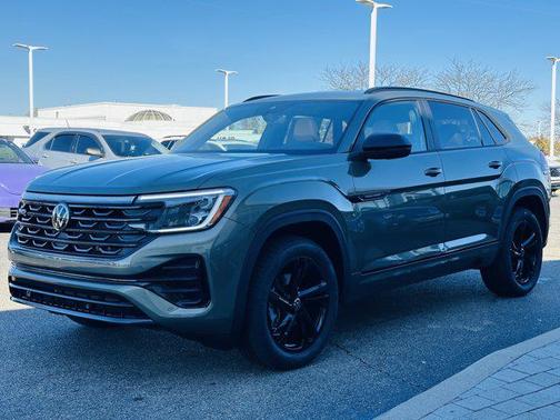 2026 Volkswagen Atlas Cross Sport 2.0T SEL