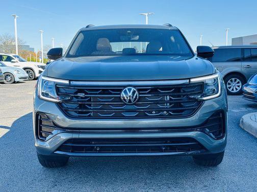 2026 Volkswagen Atlas Cross Sport 2.0T SEL