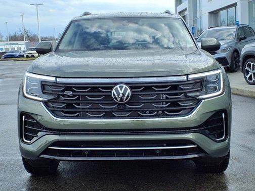 2025 Volkswagen Atlas 2.0T SEL Premium R-Line 4MOTION
