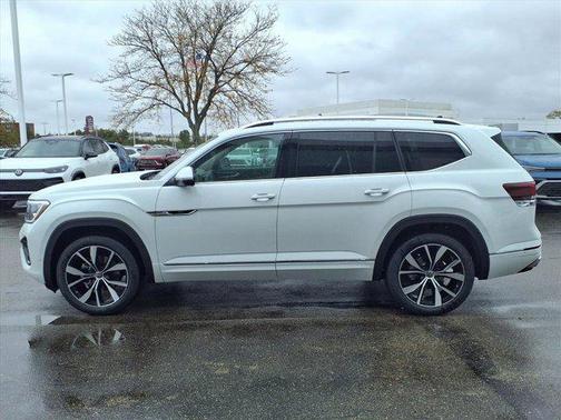 2026 Volkswagen Atlas 2.0T SEL Premium R-Line 4MOTION