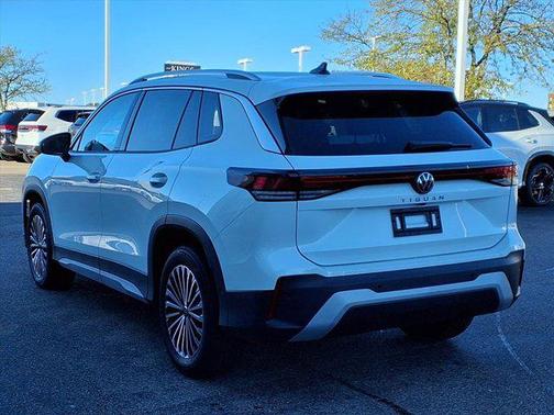 2025 Volkswagen Tiguan 2.0T S