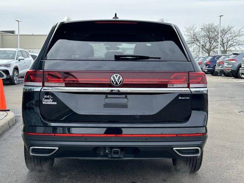2025 Volkswagen Atlas 2.0T SEL