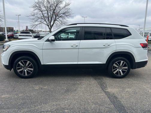 2023 Volkswagen Atlas 2.0T SE