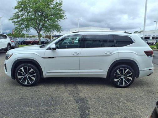 2024 Volkswagen Atlas 2.0T SEL Premium R-Line 4MOTION