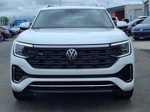 2024 Volkswagen Atlas 2.0T SEL Premium R-Line 4MOTION