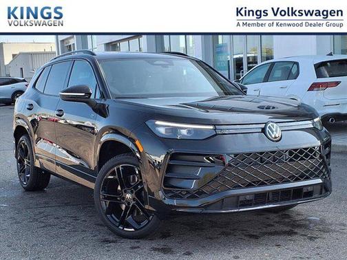 2025 Volkswagen Tiguan 2.0T SE 4MOTION