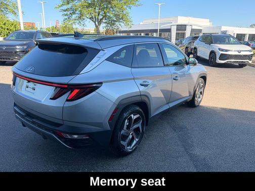 Shimmering Silver 2024 Hyundai TUCSON Limited