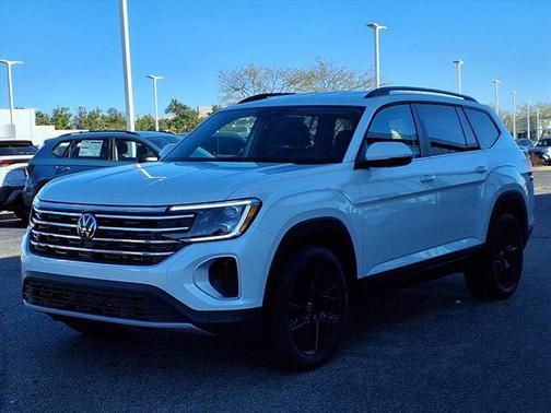 2026 Volkswagen Atlas 2.0T SE w/Technology 4MOTION