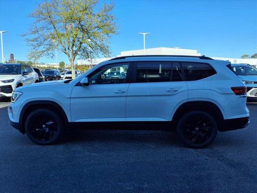 2026 Volkswagen Atlas 2.0T SE w/Technology 4MOTION