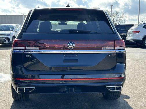 2025 Volkswagen Atlas 2.0T SEL Premium R-Line 4MOTION