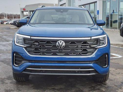 2025 Volkswagen Atlas 2.0T SEL Premium R-Line 4MOTION