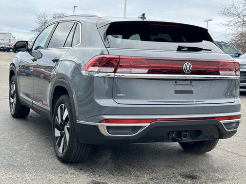 2025 Volkswagen Atlas Cross Sport 2.0T SEL