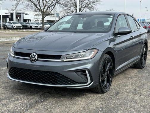 2025 Volkswagen Jetta 1.5T SE